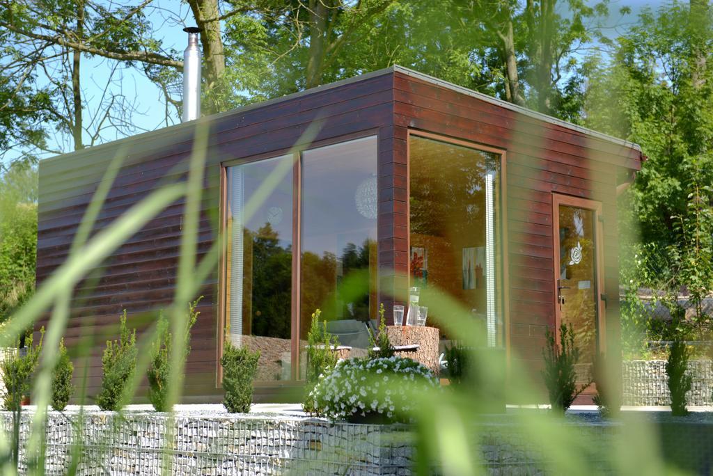 Apartamenty U Harrego I Przy Stawie Spa Z Klimatyzacja, Balia, Sauna, Ogrodem I Parkingiem Kudowa-Zdroj Bagian luar foto